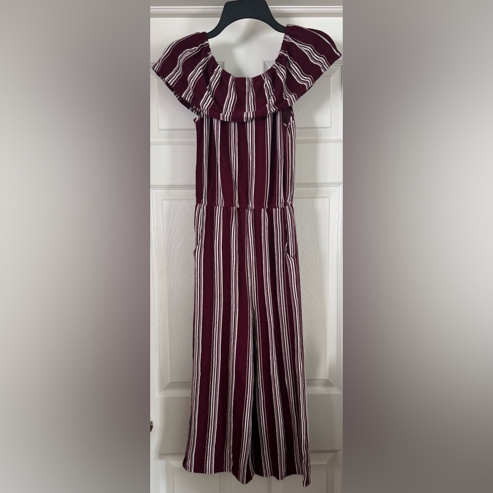 Girls Eyeshadow Red and White Jumpsuit with Wide-Leg Design Size 10